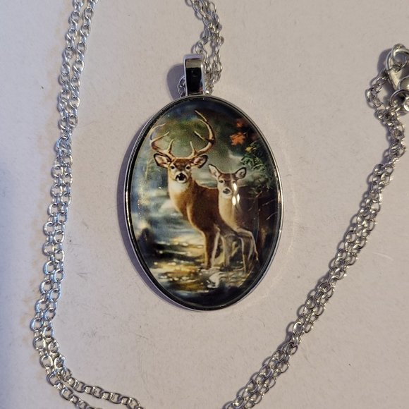 Necklace Pendant (Wildlife) - Picture 1 of 8